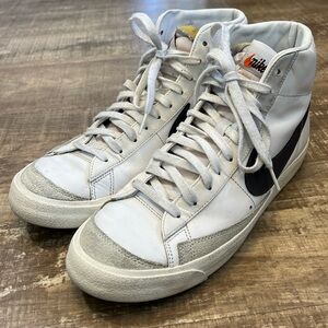 Nike Men's Blazer Mid '77 Vintage Sneakers | Size 10.5 | White/Black